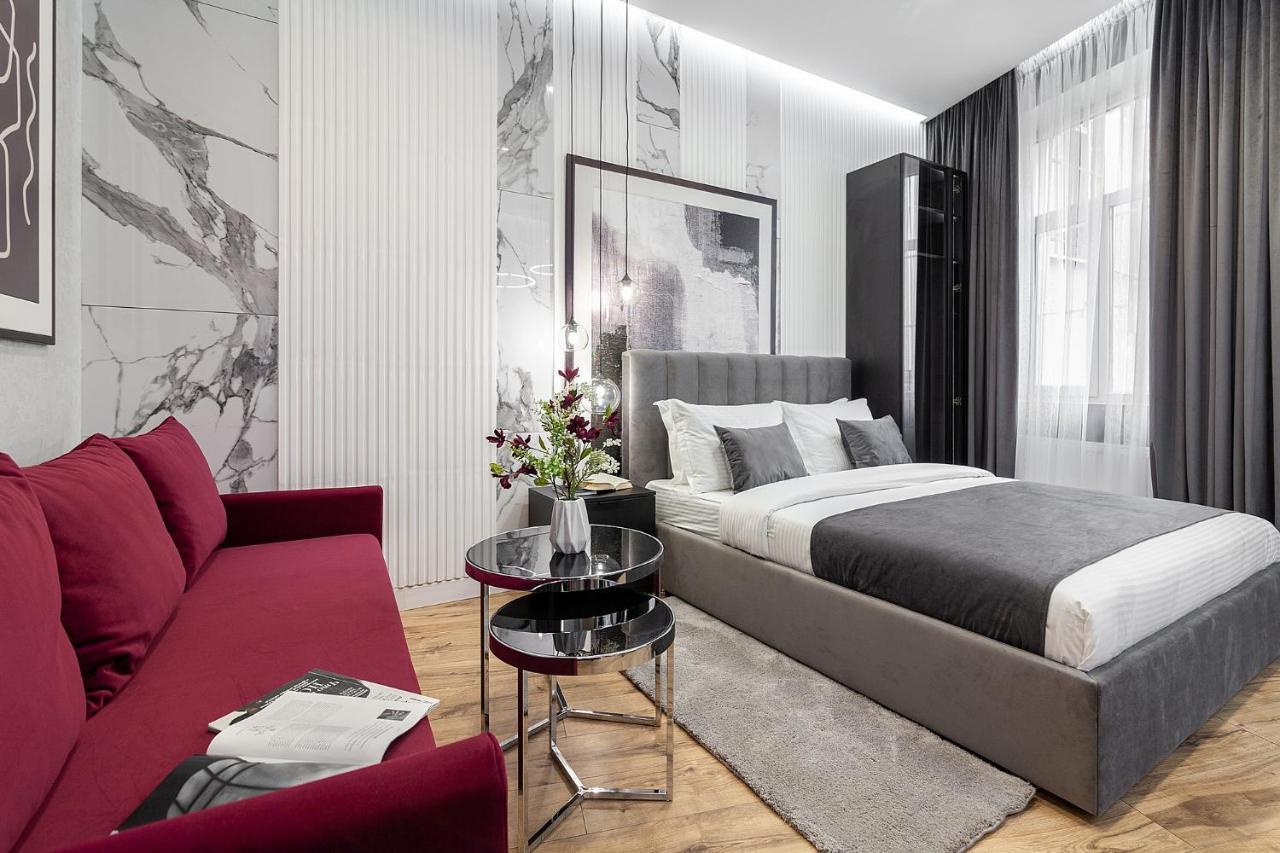 Lovely Apartment On Drahomanova Street إلفيف المظهر الخارجي الصورة
