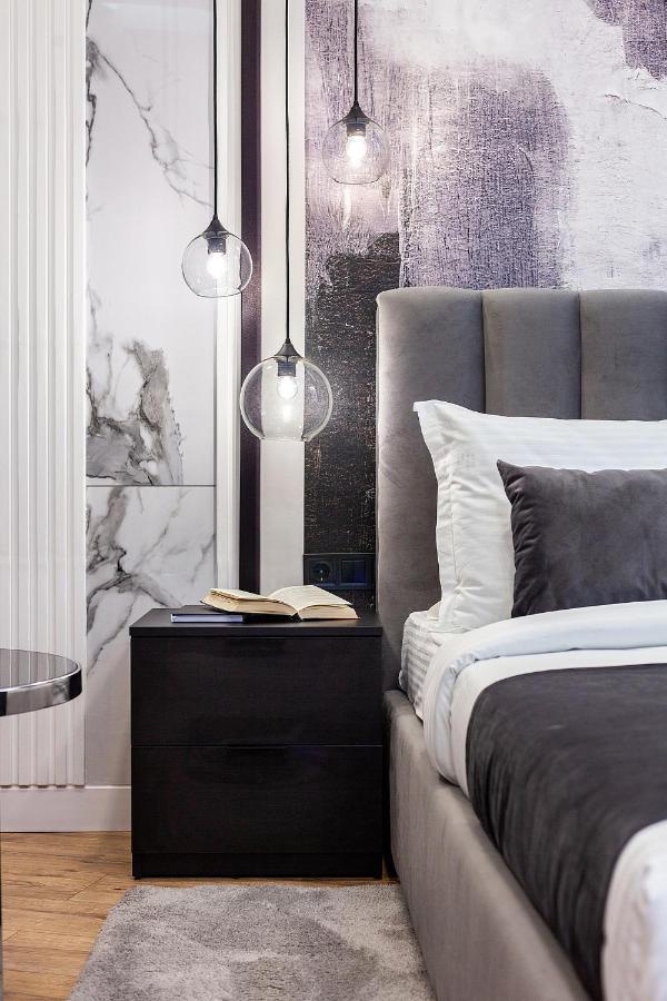 Lovely Apartment On Drahomanova Street إلفيف المظهر الخارجي الصورة