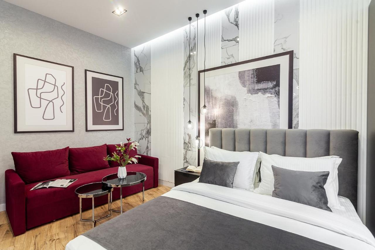 Lovely Apartment On Drahomanova Street إلفيف المظهر الخارجي الصورة