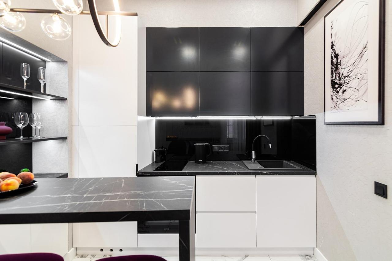 Lovely Apartment On Drahomanova Street إلفيف المظهر الخارجي الصورة