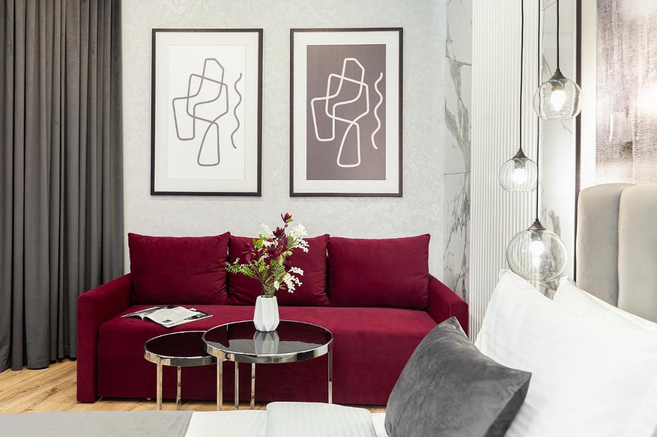 Lovely Apartment On Drahomanova Street إلفيف المظهر الخارجي الصورة